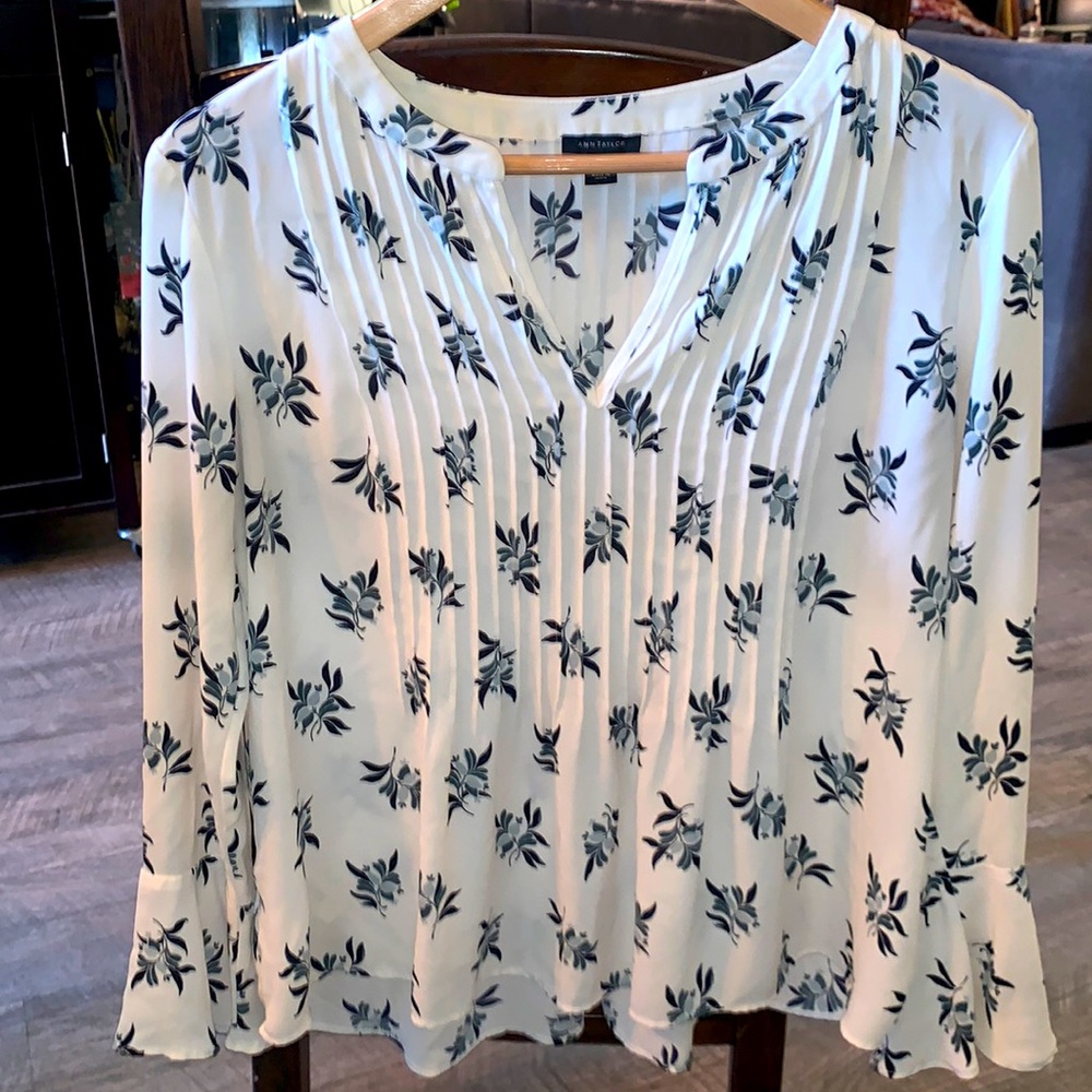 Ann Taylor blouse